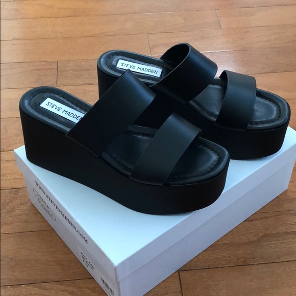 kailani sneaker wedge